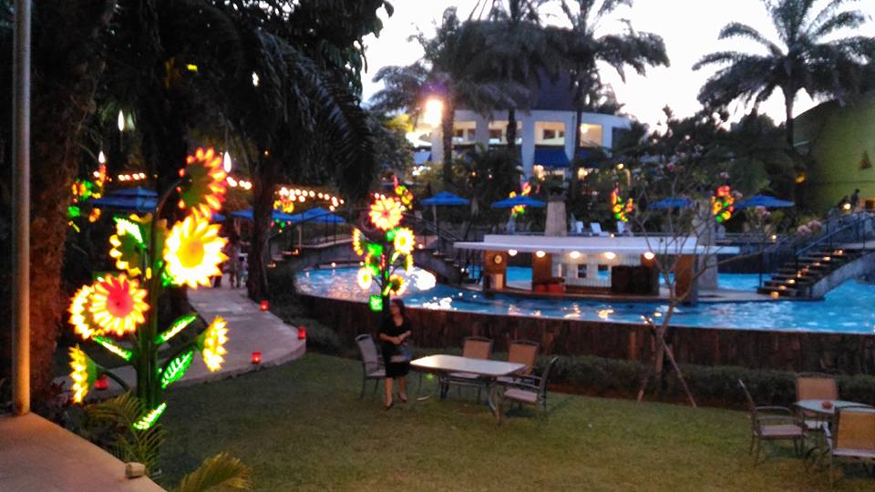 Klub Bunga Butik Resort-hotel resort dengan fasilitas outdoor komplit